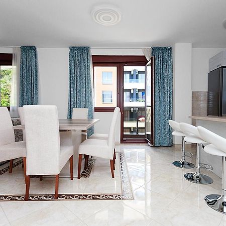 Three Bedroom Spacious Apartment Anatolia บุดวา ภายนอก รูปภาพ