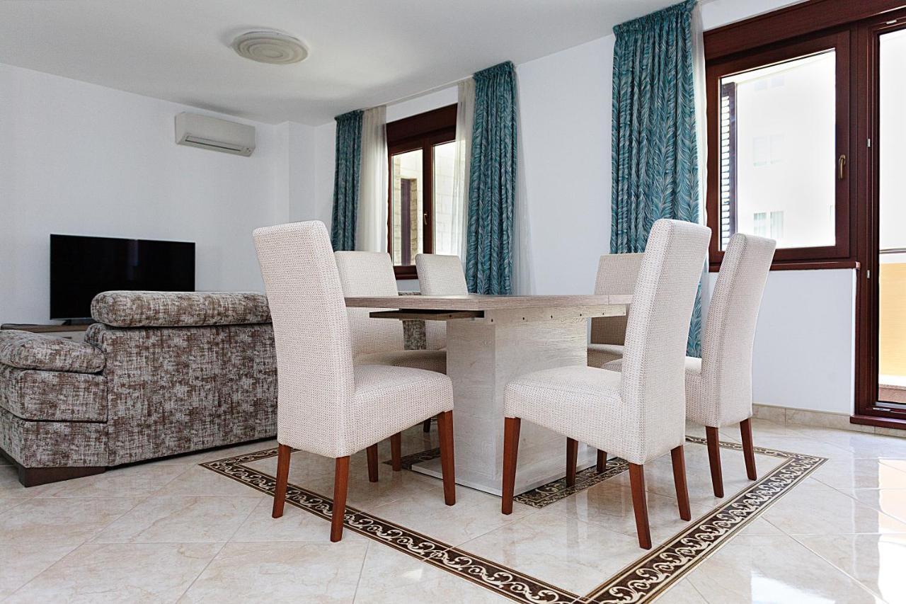Three Bedroom Spacious Apartment Anatolia บุดวา ภายนอก รูปภาพ